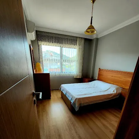 Апартаменты Comfort House, Free Swimming Pool And Parking